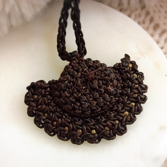 ❗️SALE❗️BOHO Necklace w Red & Brass Beads Pendant - Picture 4 of 7